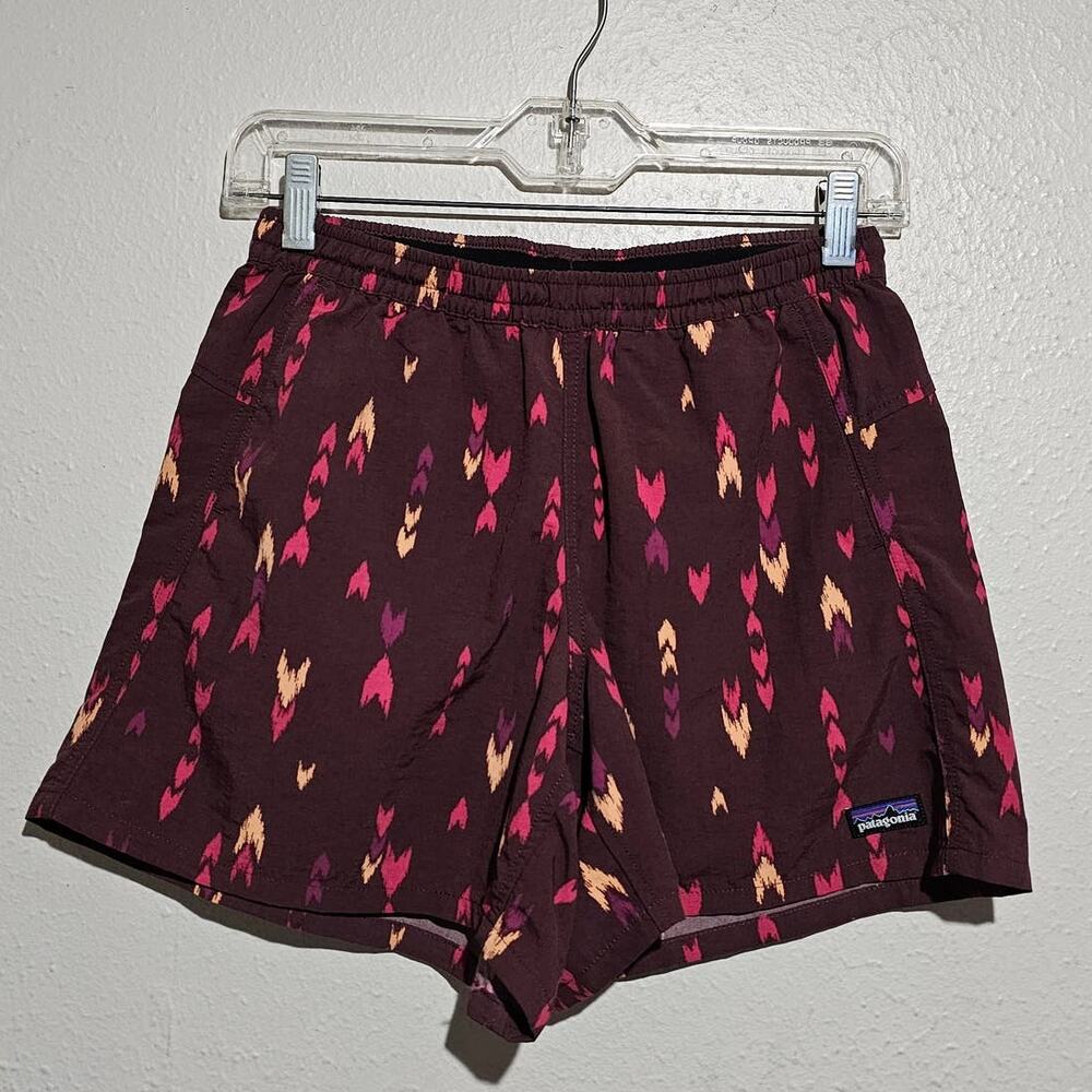 Patagonia Women Baggies Shorts 5" Wish Tail Dark Ruby XS Red 57057